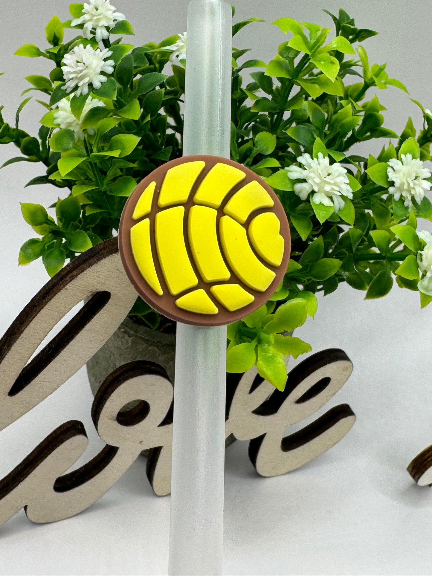 Straw charms