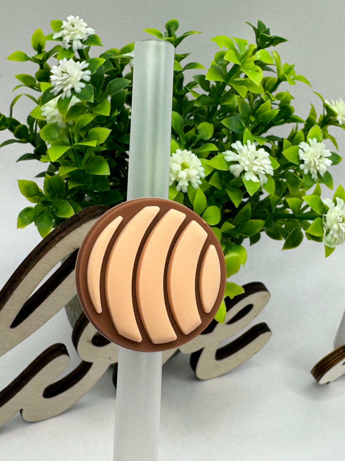 Straw charms