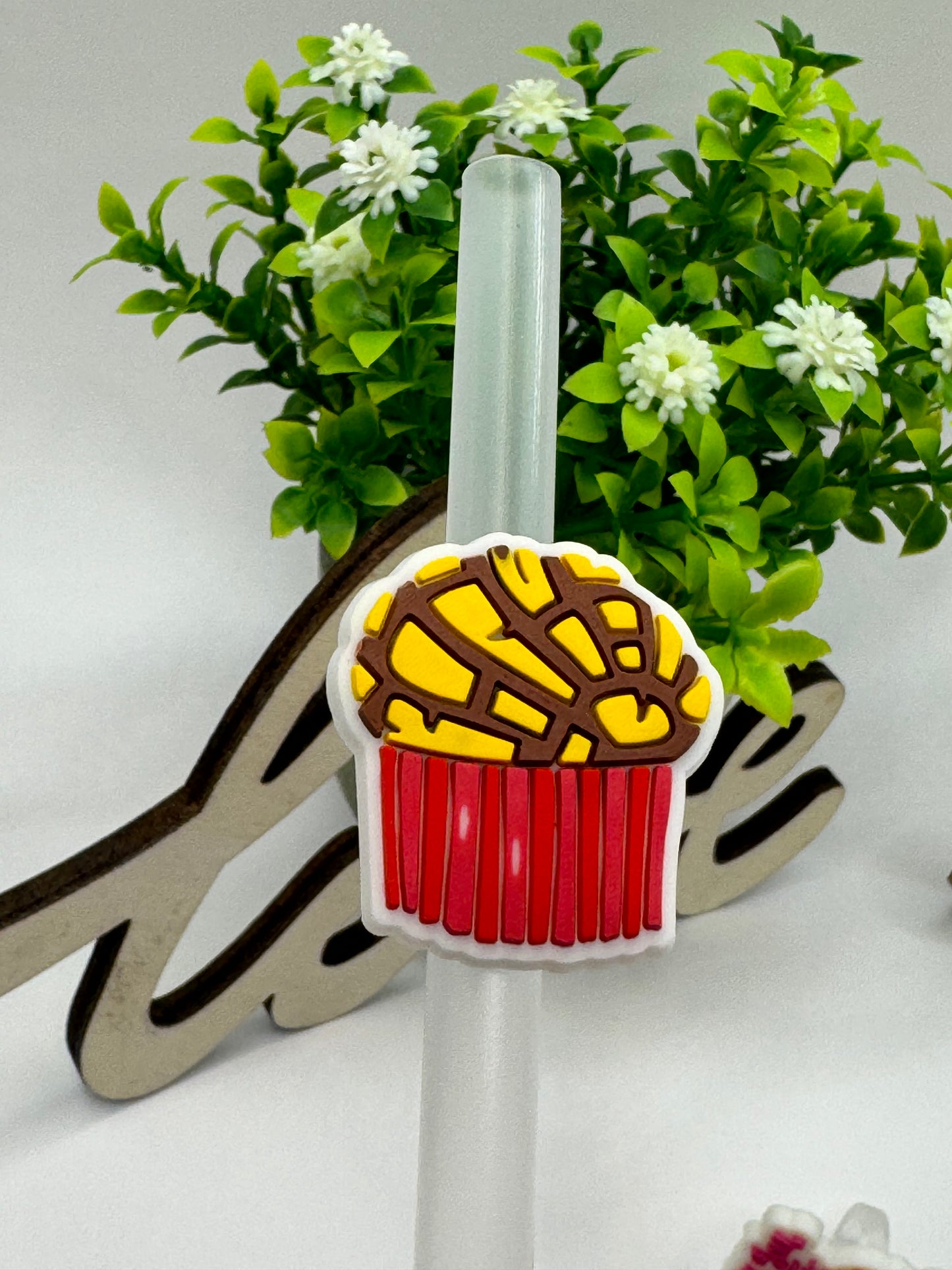 Straw charms