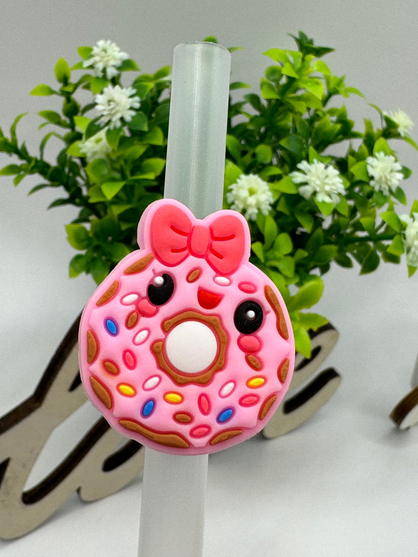 Straw charms