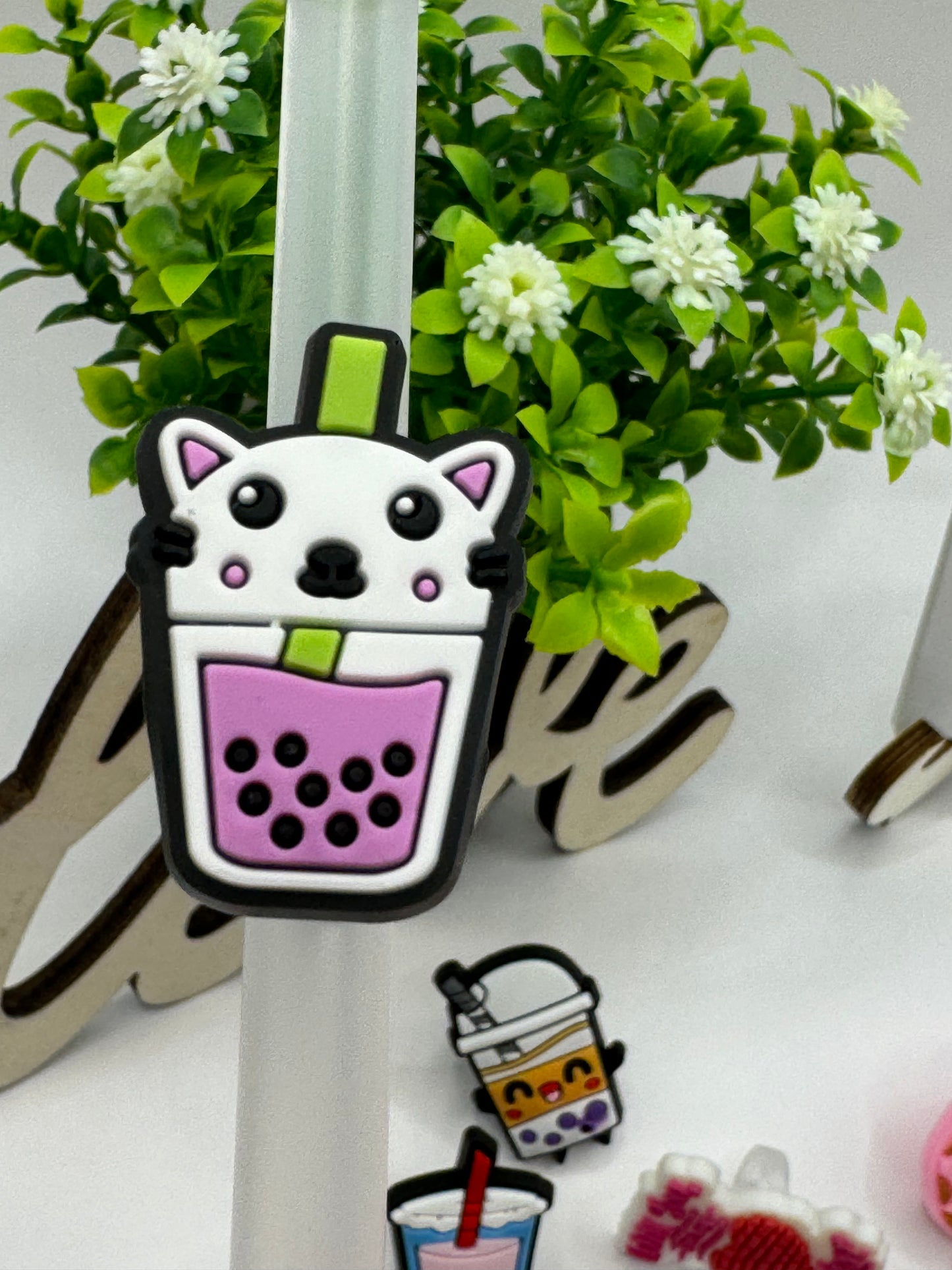 Straw charms