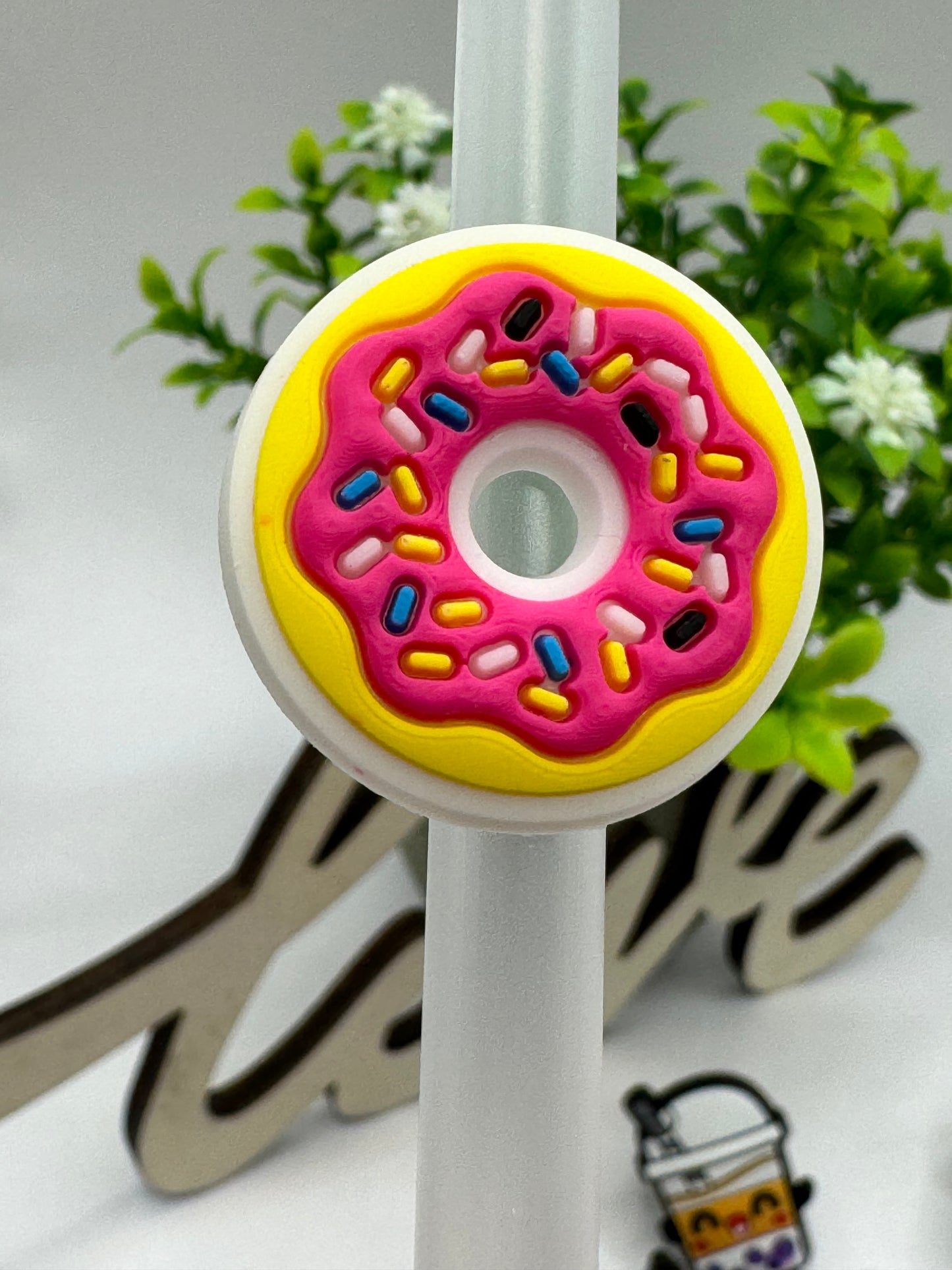 Straw charms